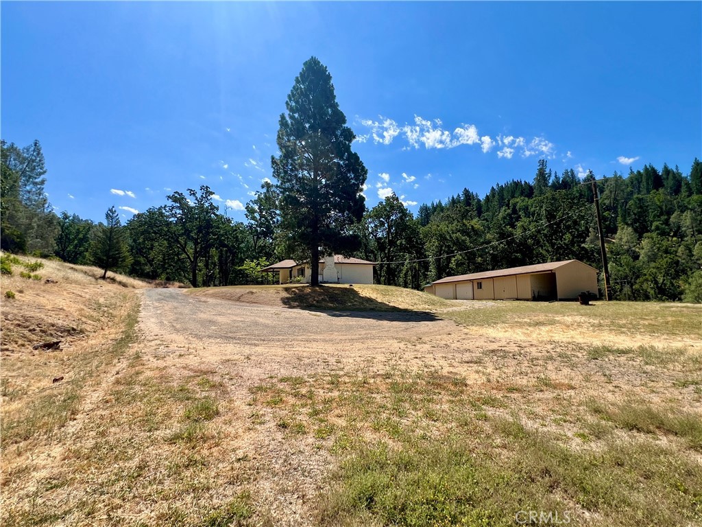 main property photo 10