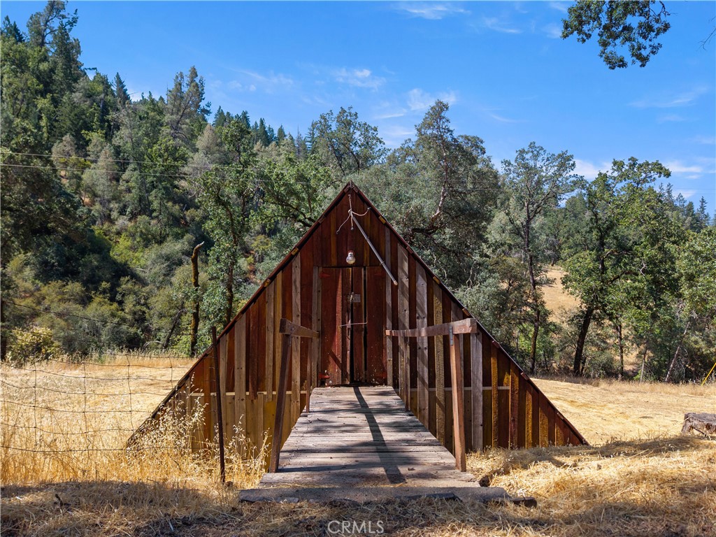 main property photo 49