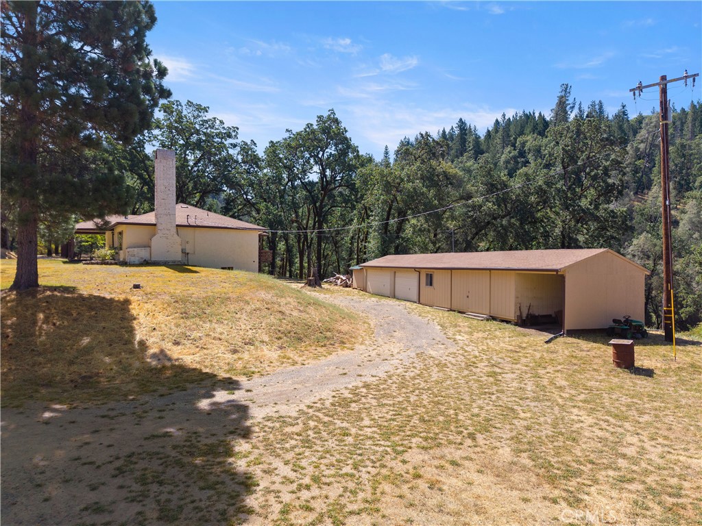 main property photo 50