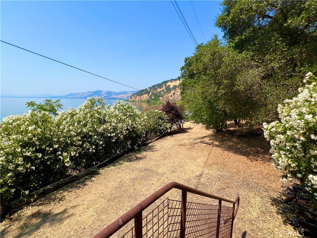main property photo 25