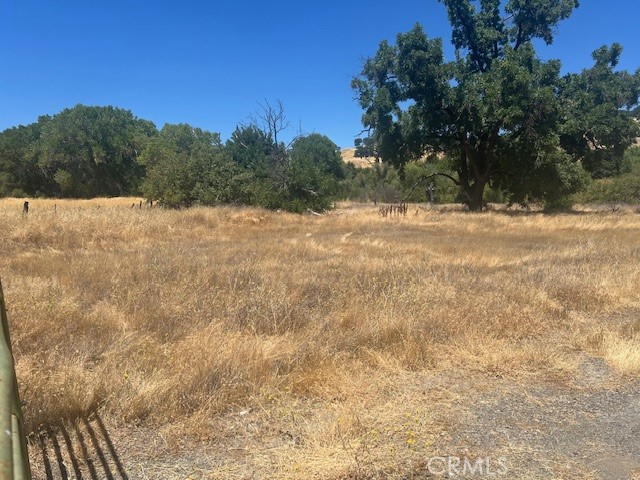 main property photo 10