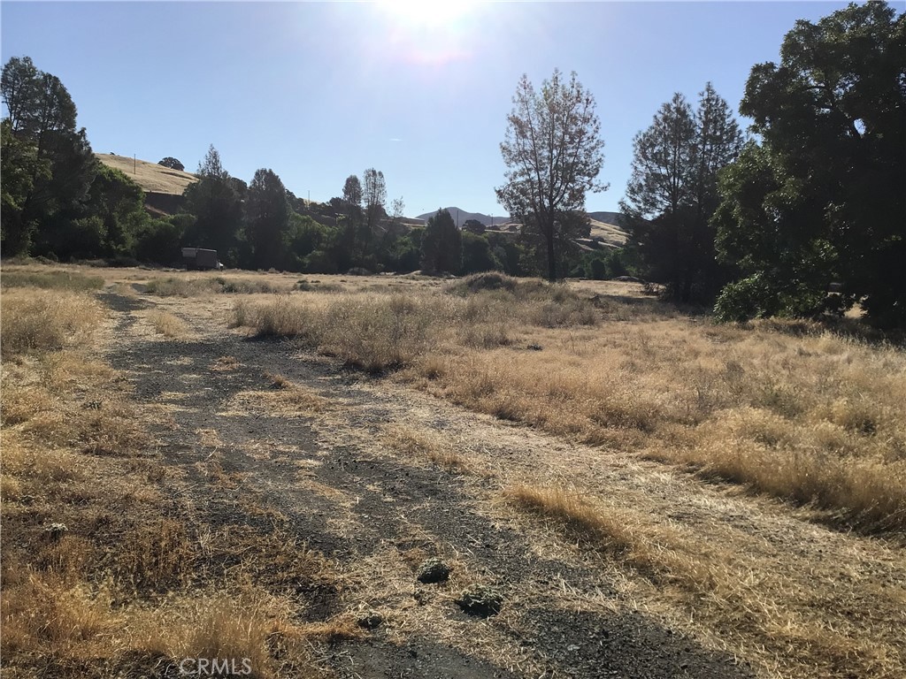 main property photo 12