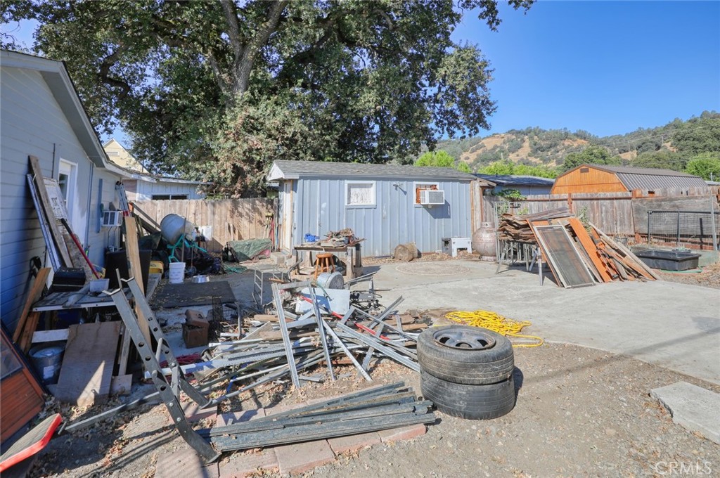 main property photo 19