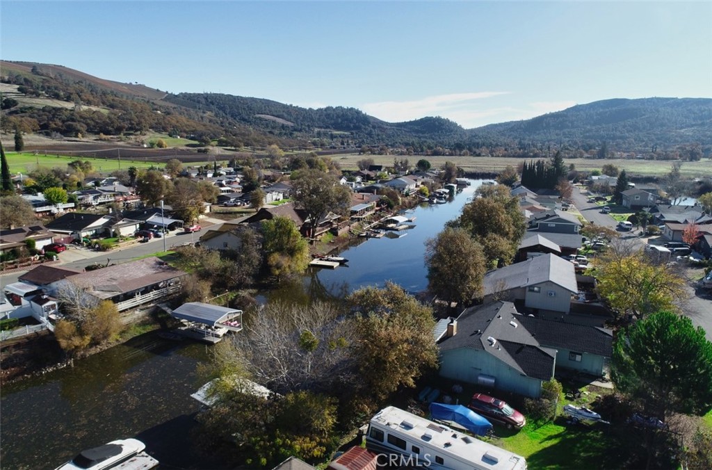 main property photo 33