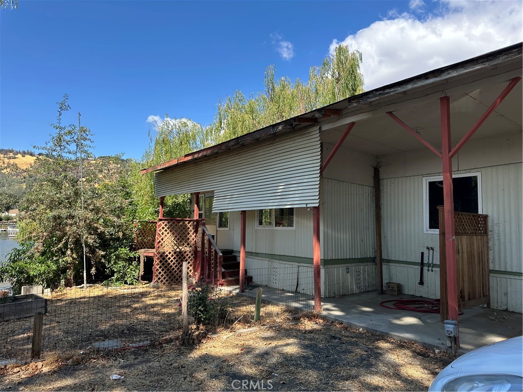 main property photo 4