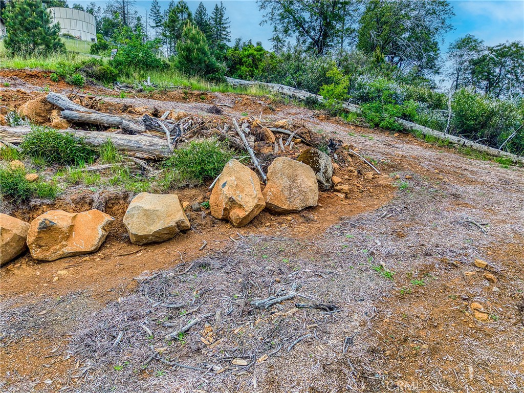 main property photo 12