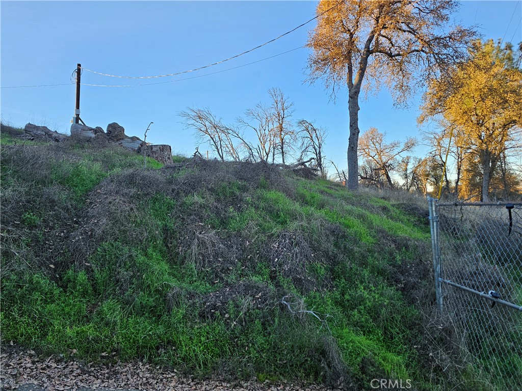 main property photo 23