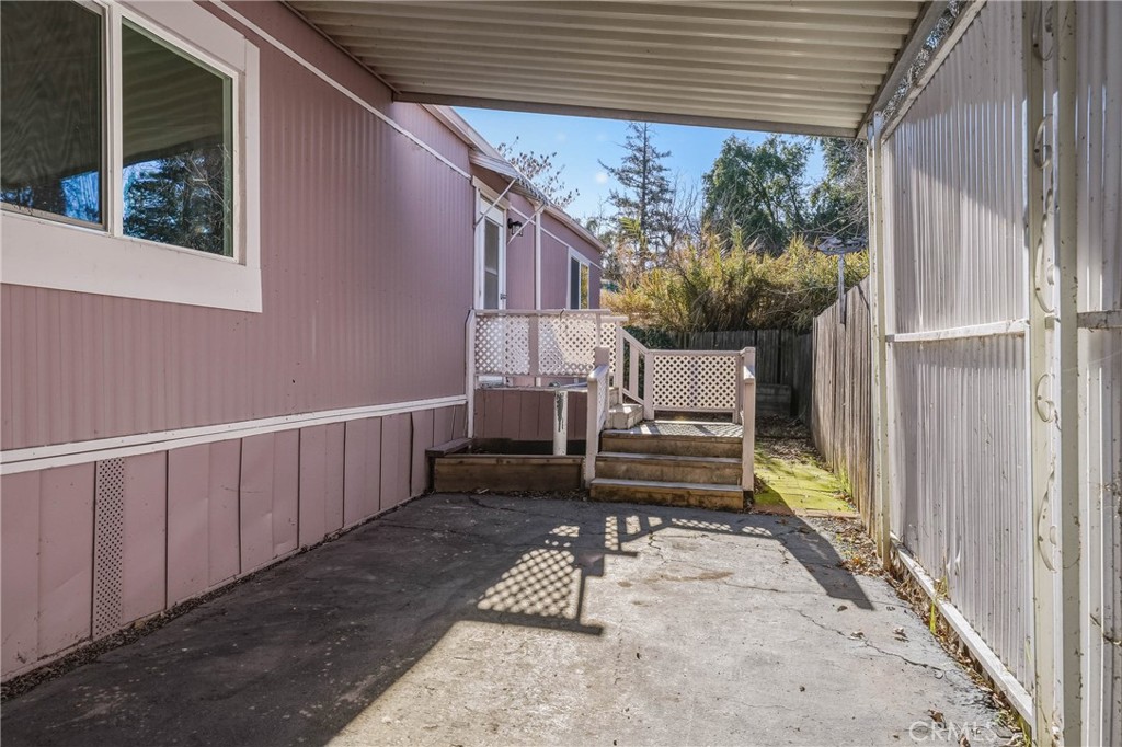 main property photo 29