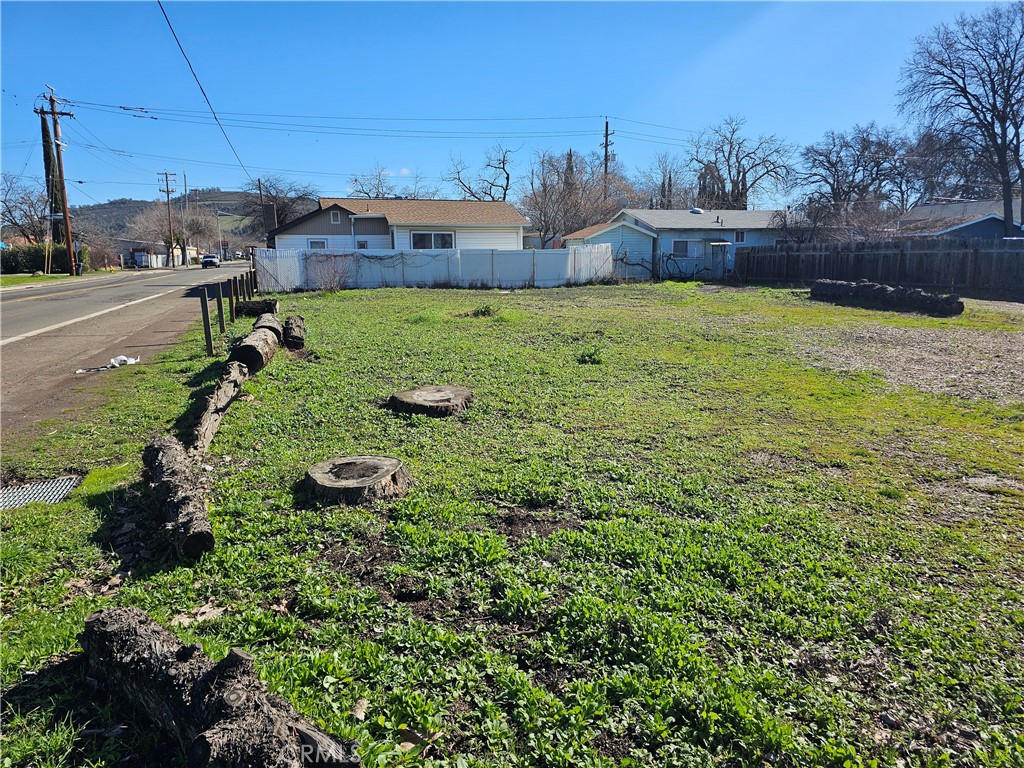 main property photo 6