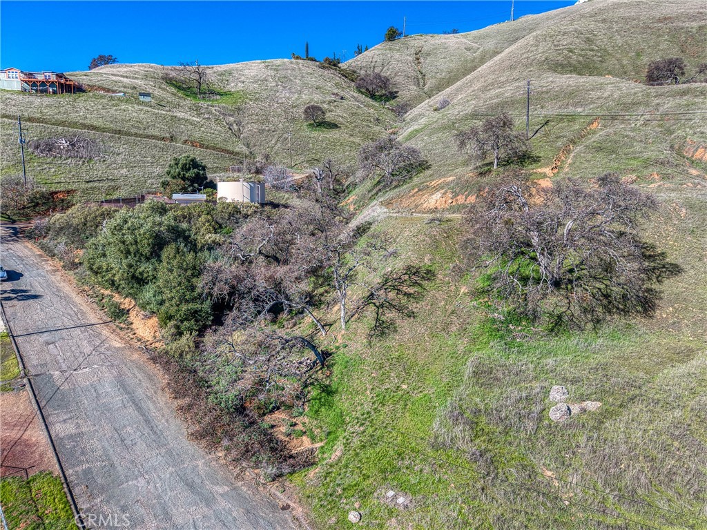 main property photo 10