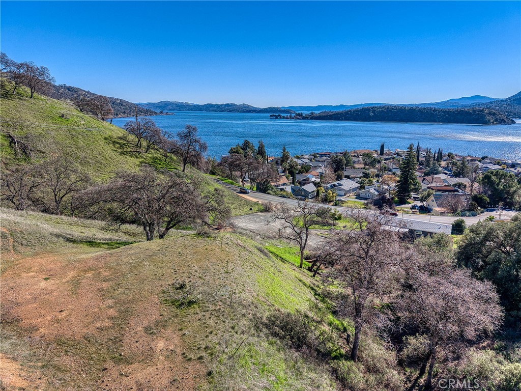main property photo 20