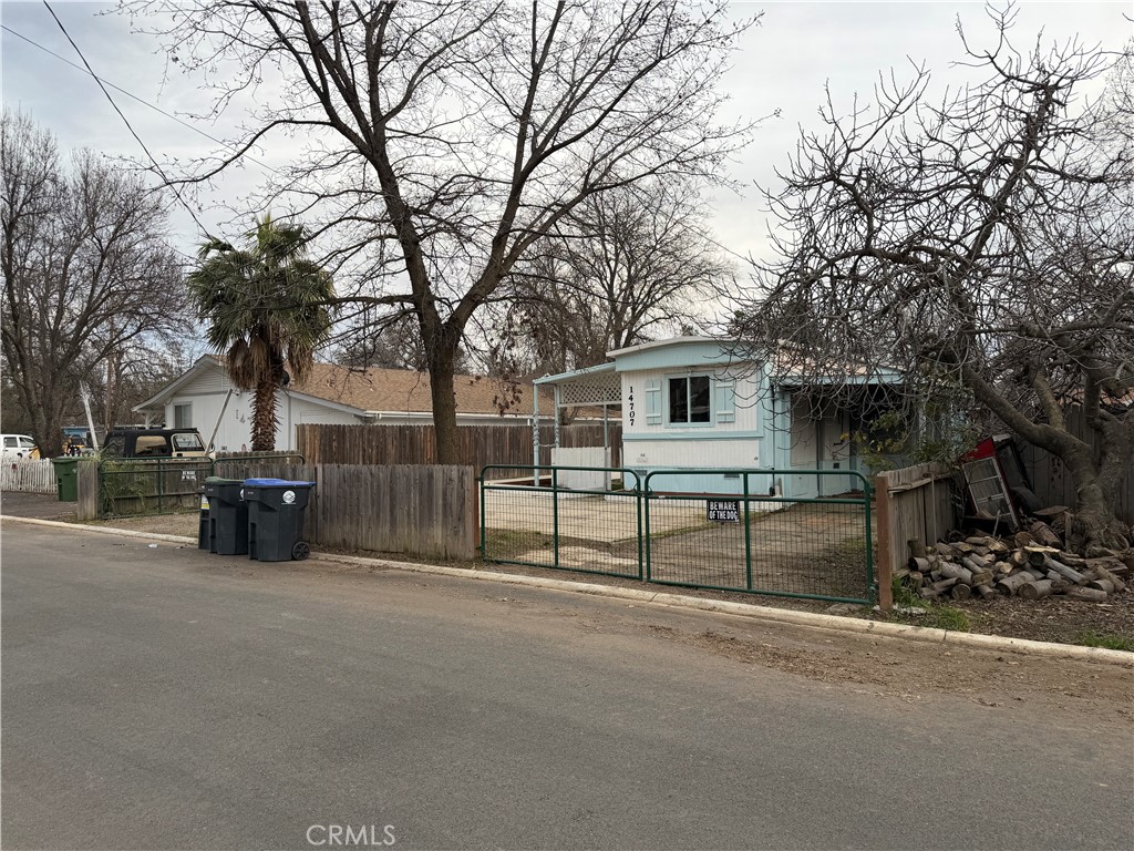 main property photo 7