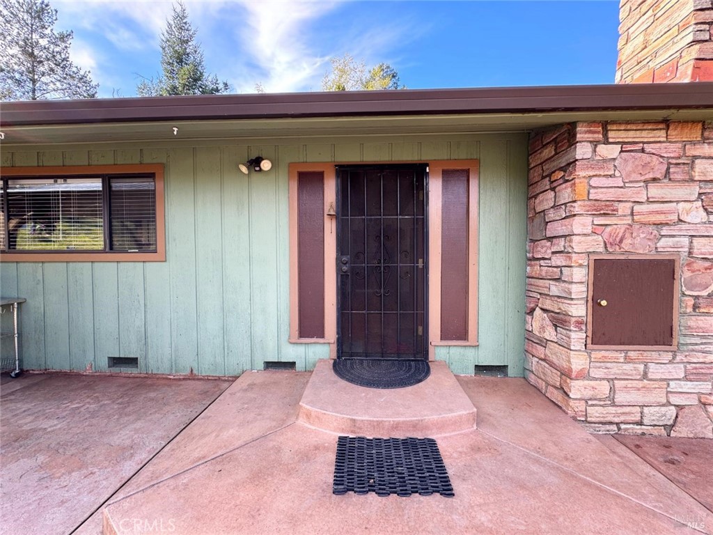 main property photo 23