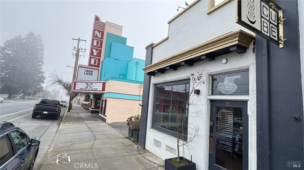 main property photo 17