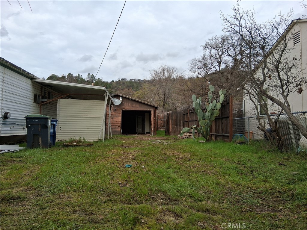main property photo 16
