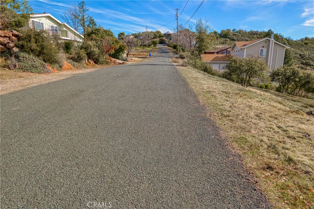 main property photo 10