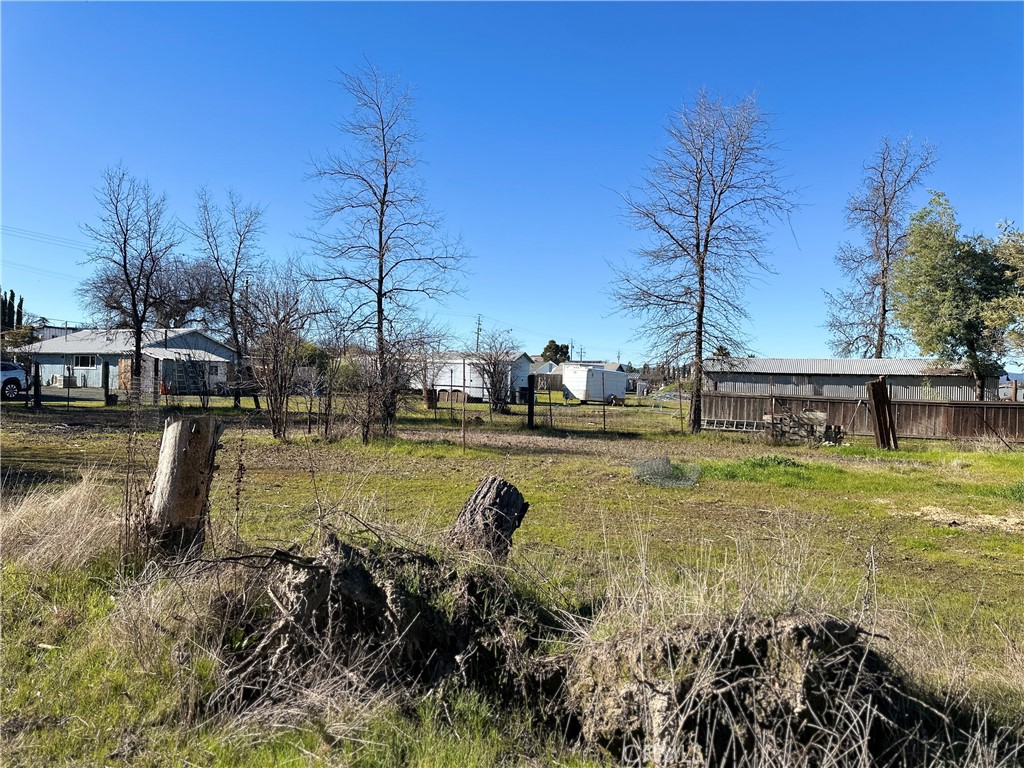 main property photo 40