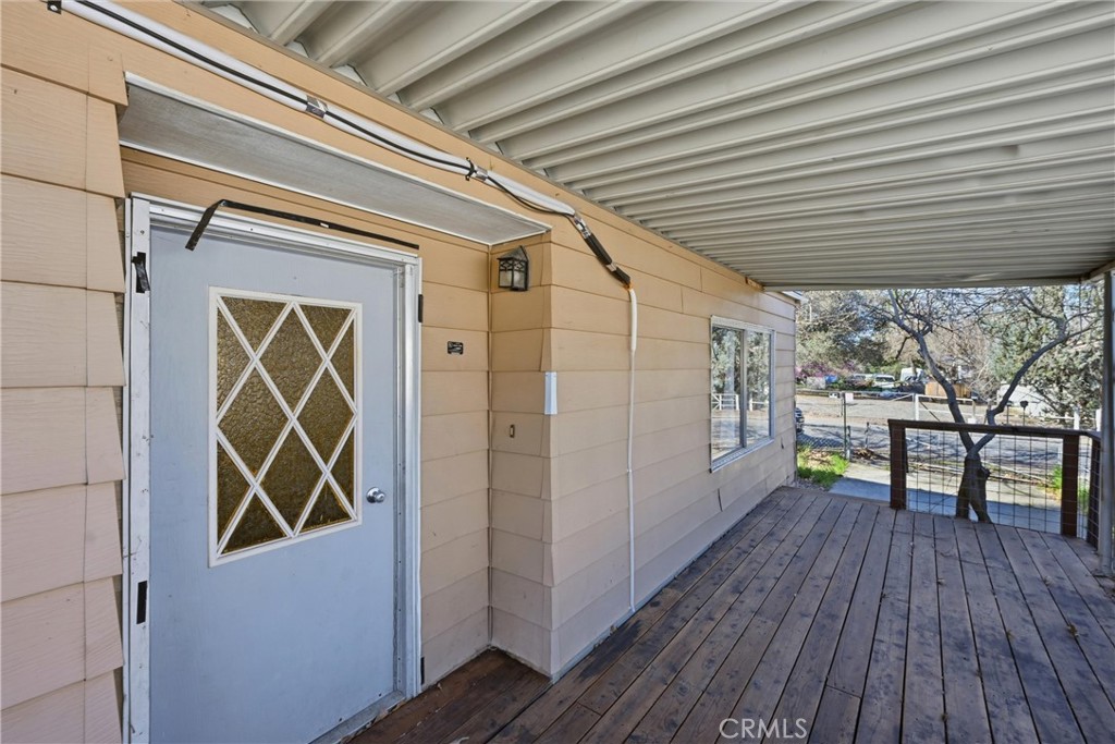 main property photo 13