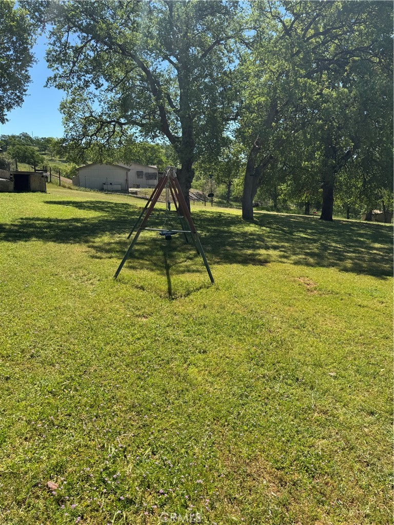 main property photo 45