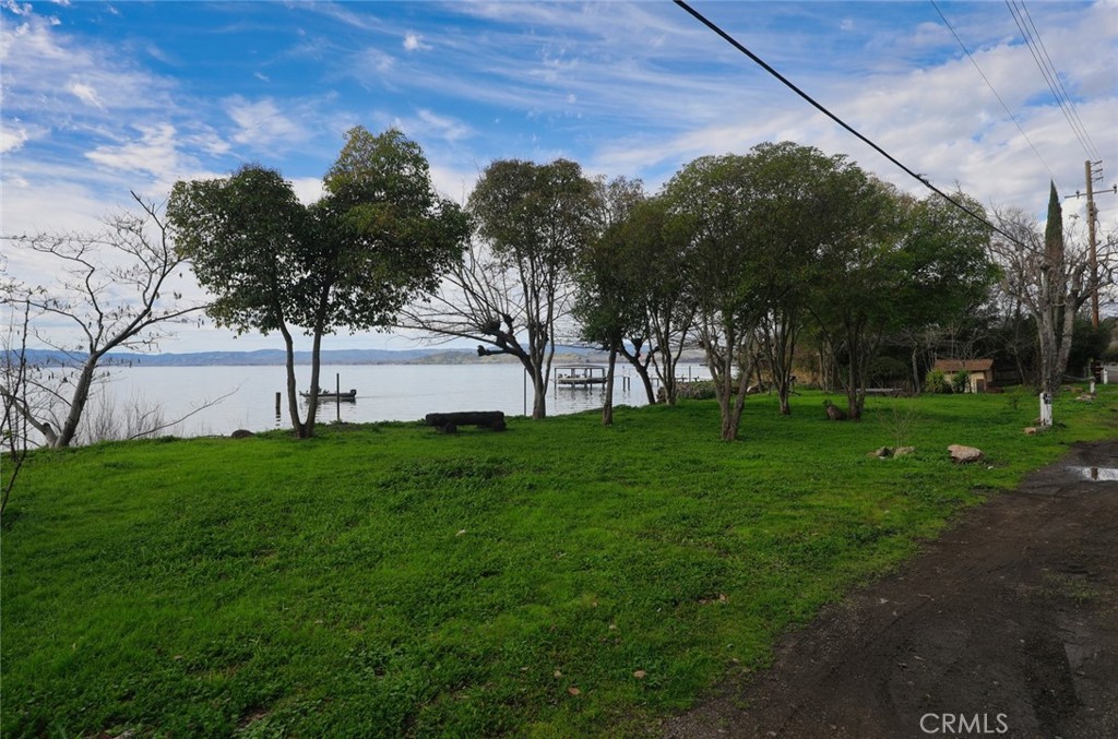 main property photo 12