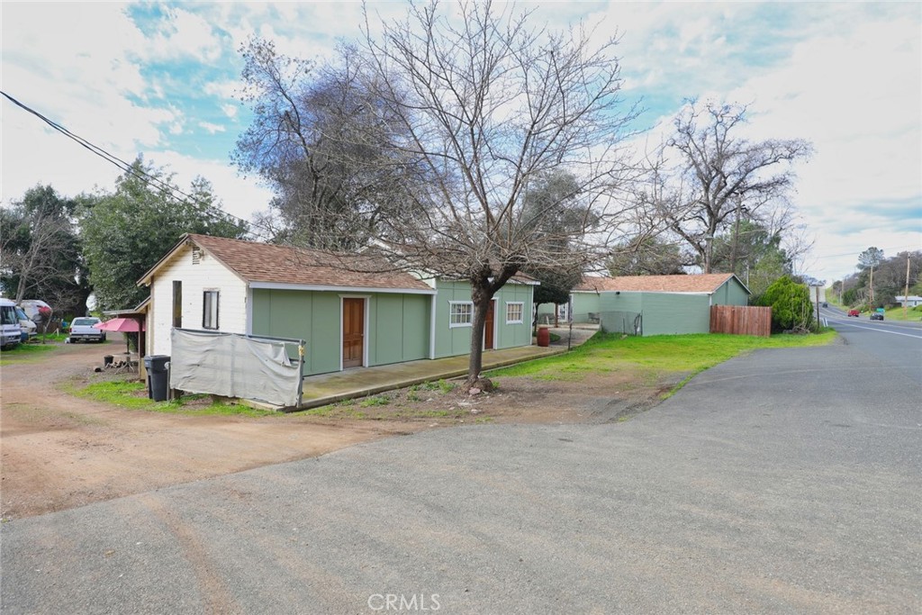 main property photo 6