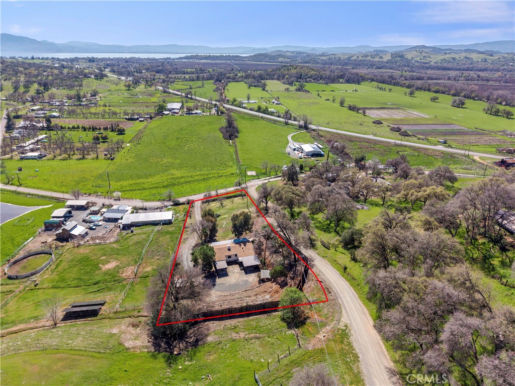 main property photo 41