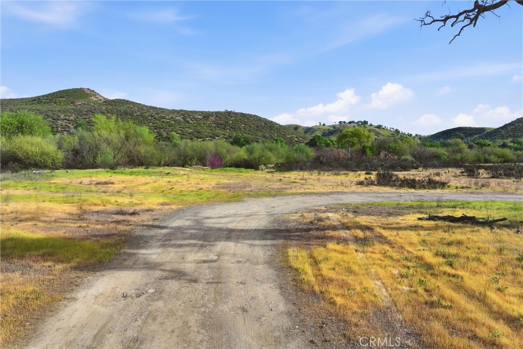 main property photo 7