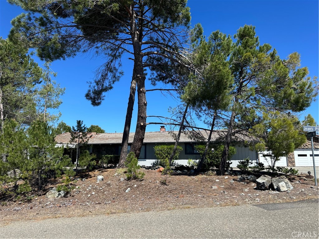 main property photo 68