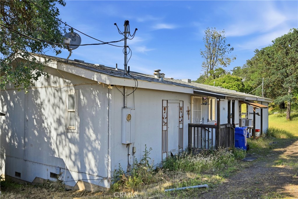 main property photo 27
