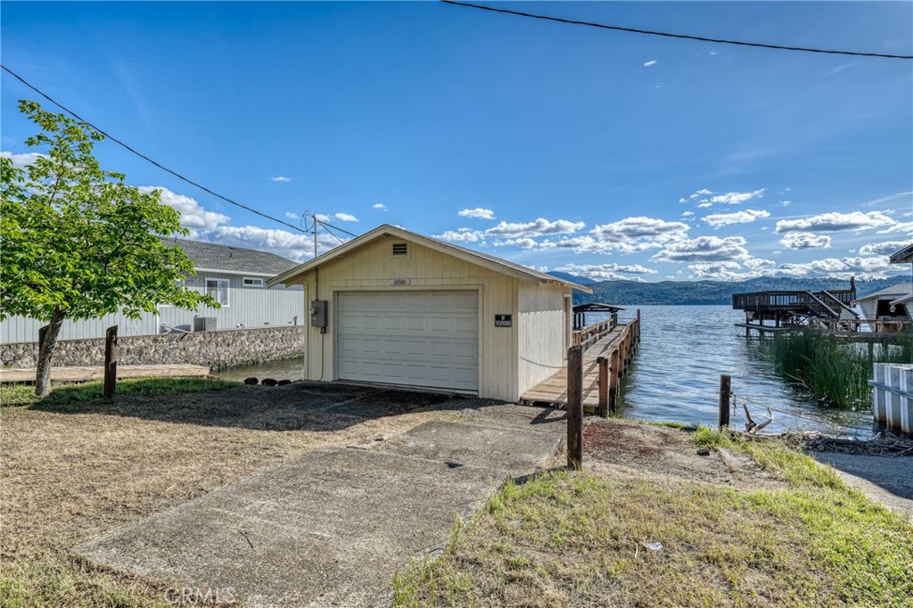 main property photo 33
