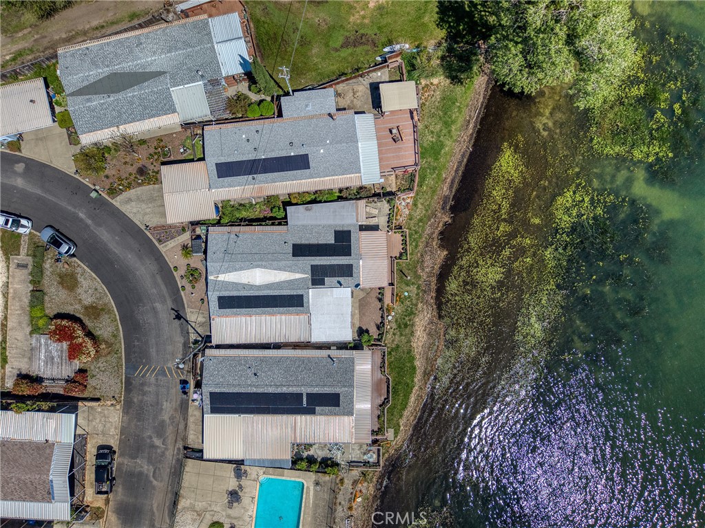 main property photo 41