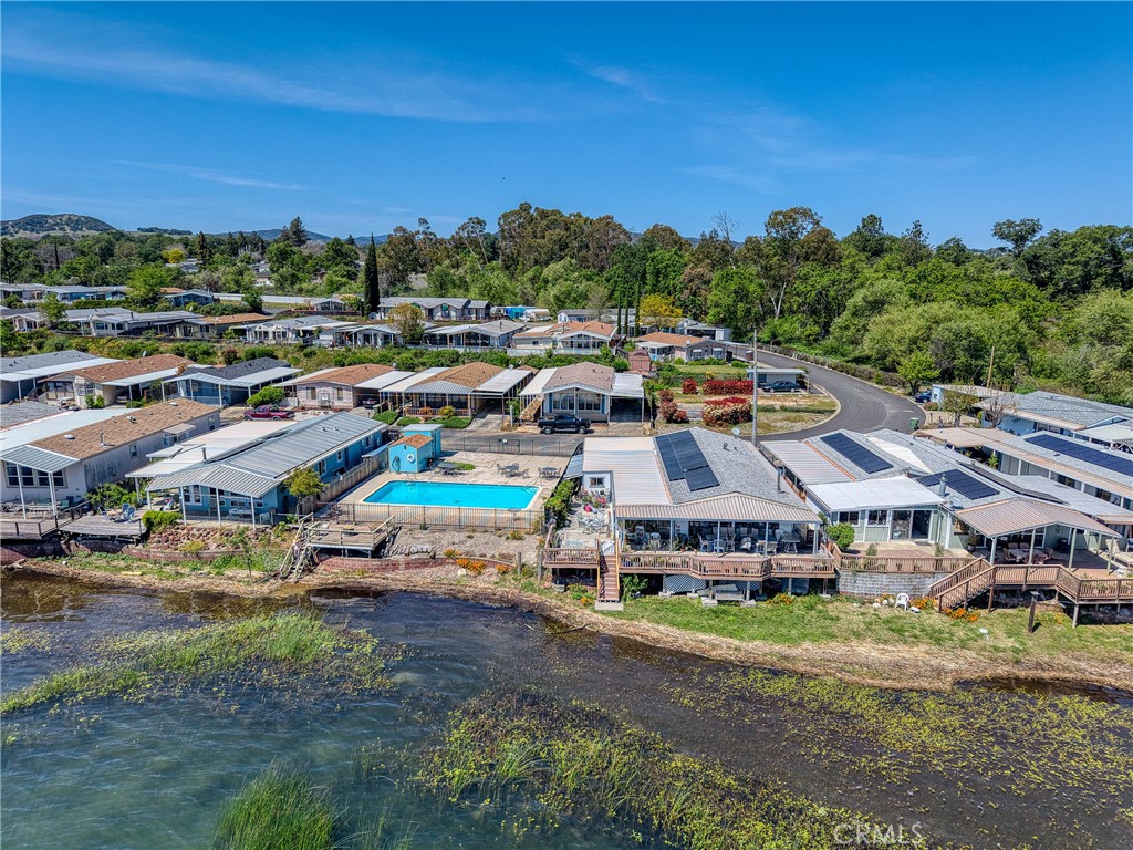 main property photo 23