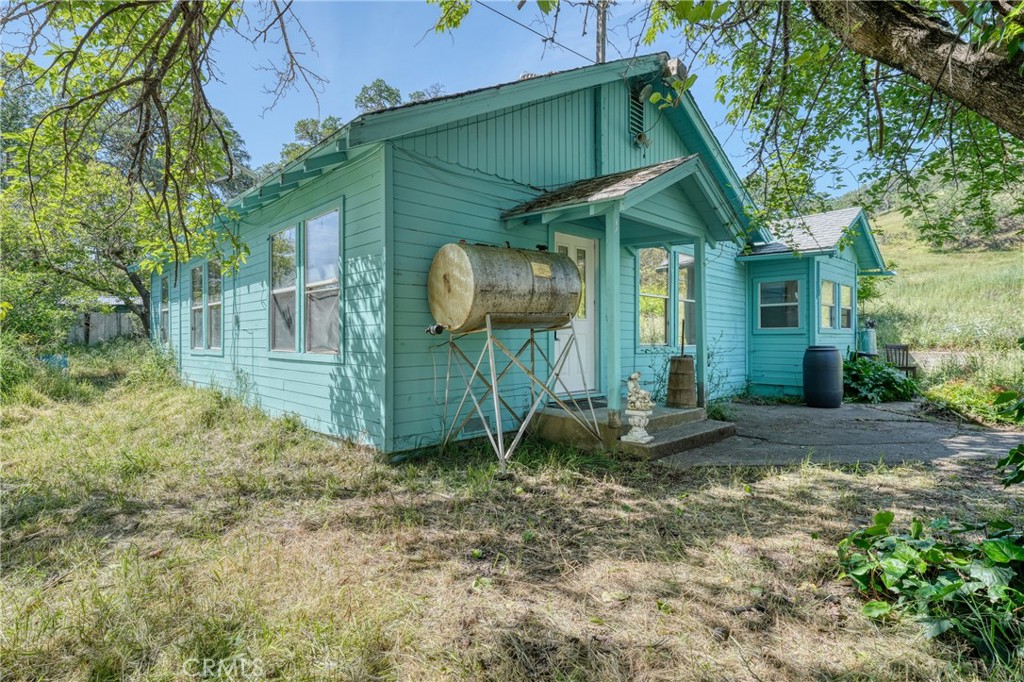 main property photo 7