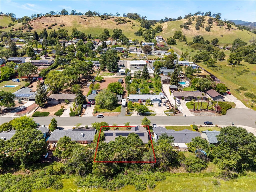 main property photo 34