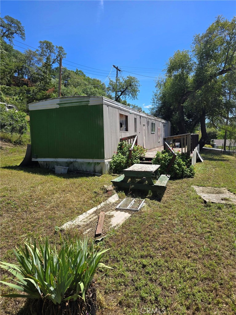 main property photo 6