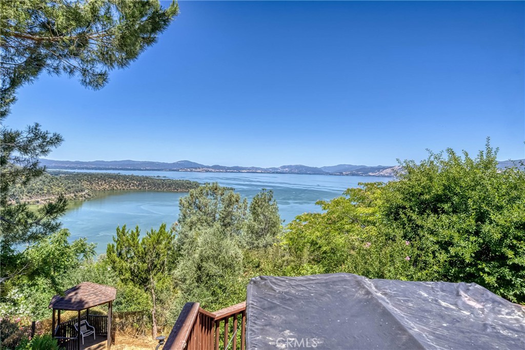 main property photo 51