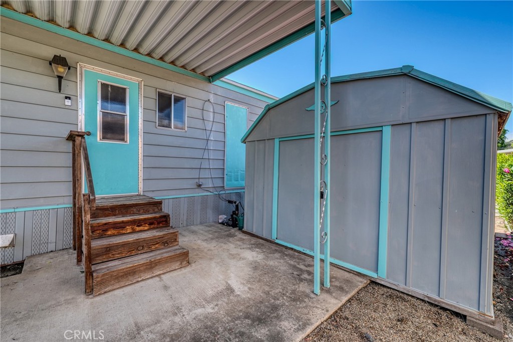 main property photo 35