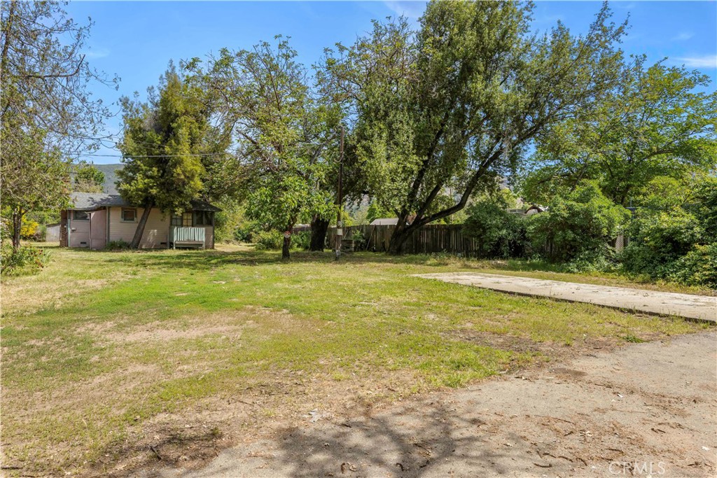 main property photo 43