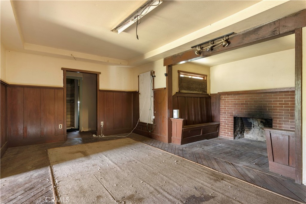main property photo 51