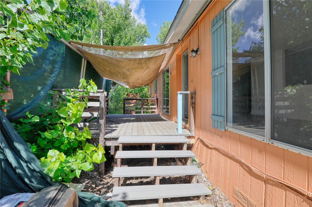 main property photo 17