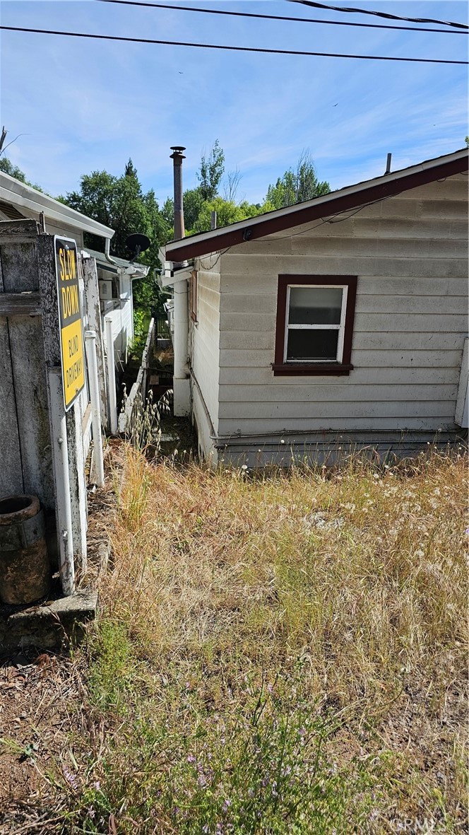 main property photo 28