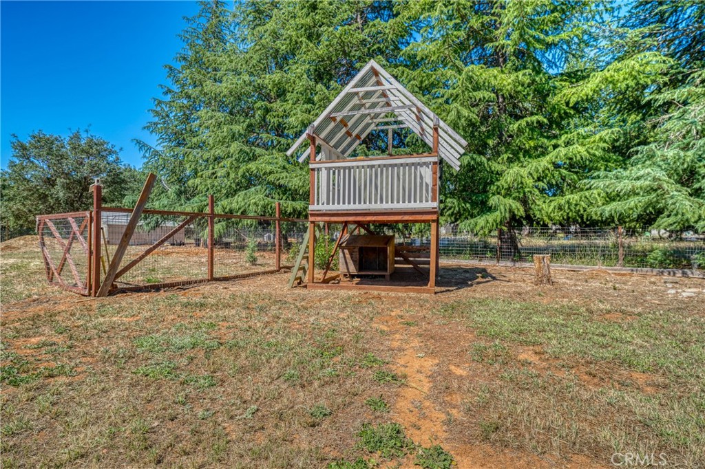 main property photo 68