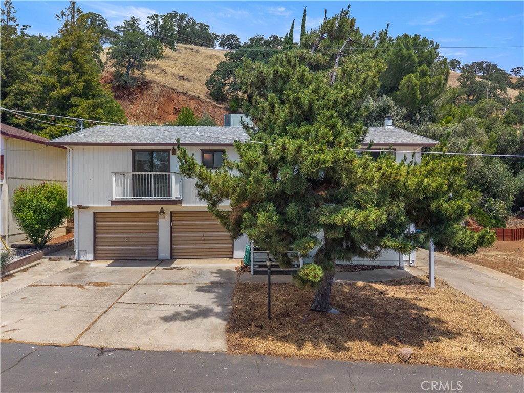 main property photo 24