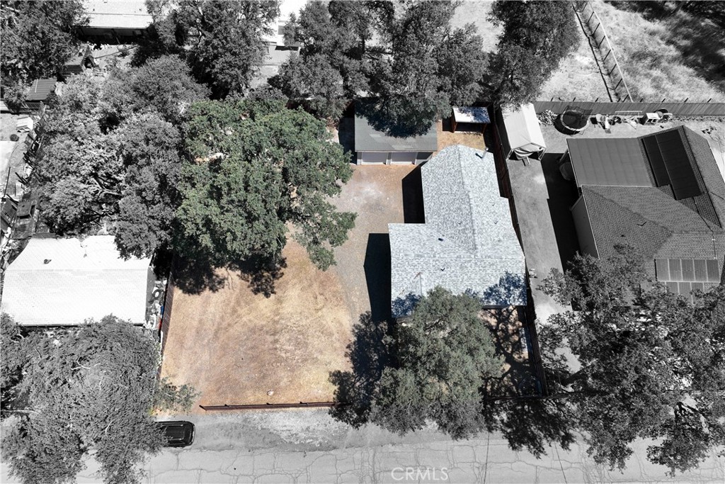 main property photo 50