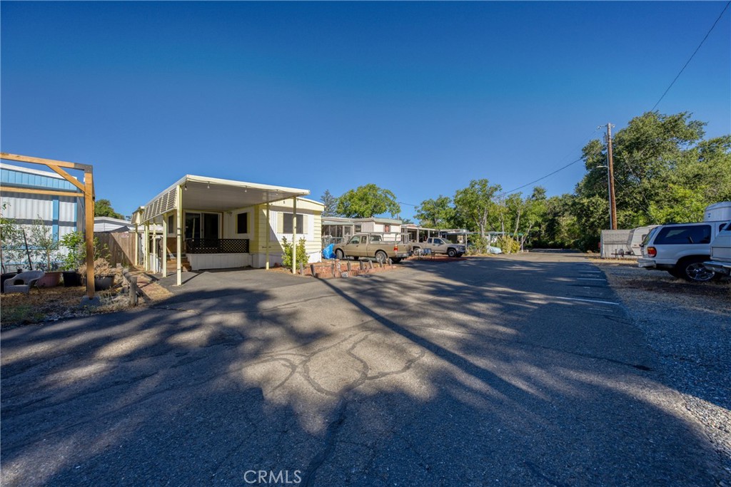 main property photo 35
