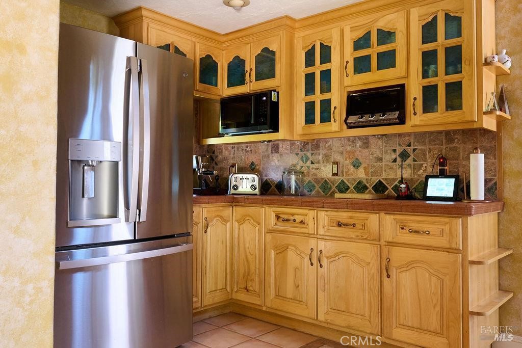 main property photo 13