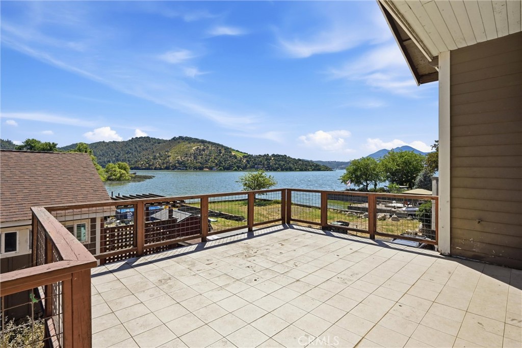 main property photo 16
