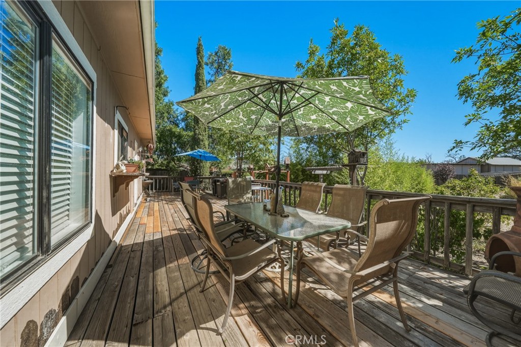 main property photo 65
