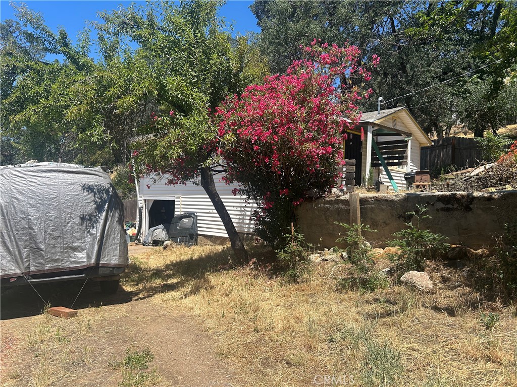 main property photo 10