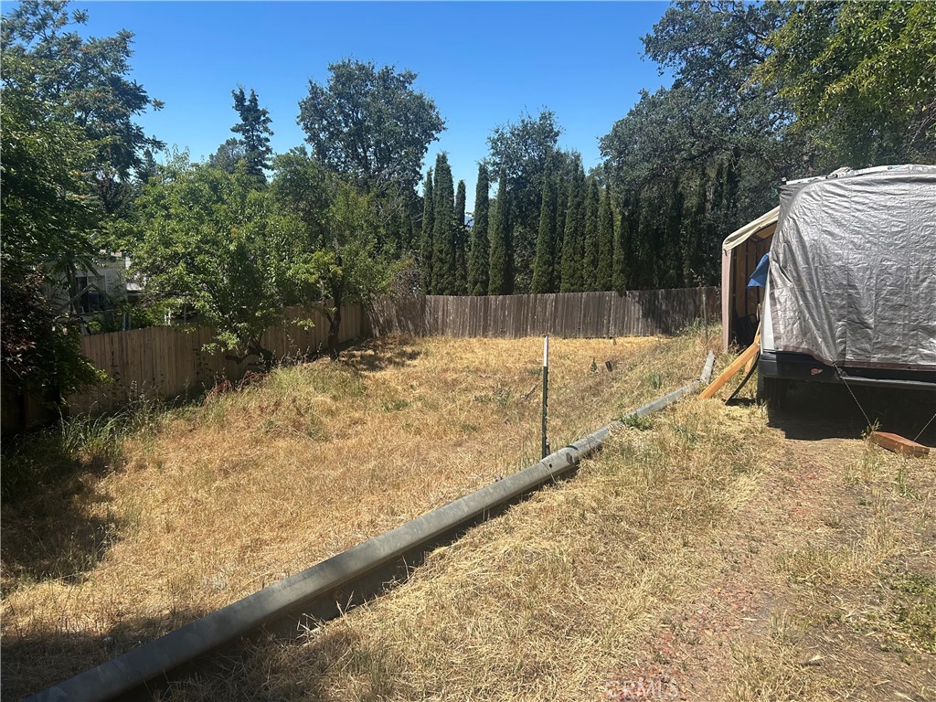 main property photo 11